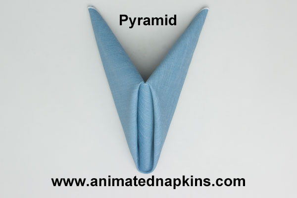Animation: Napkin Pyramid Folding (Triangle)